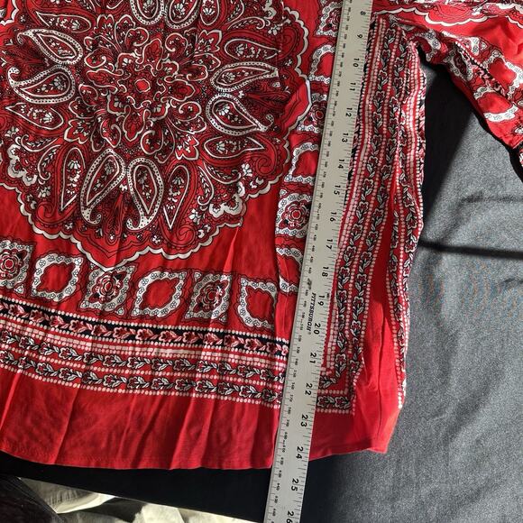 Unique Spectrum Tank Top Bandanna Pattern Red Size Medium - Picture 6 of 8